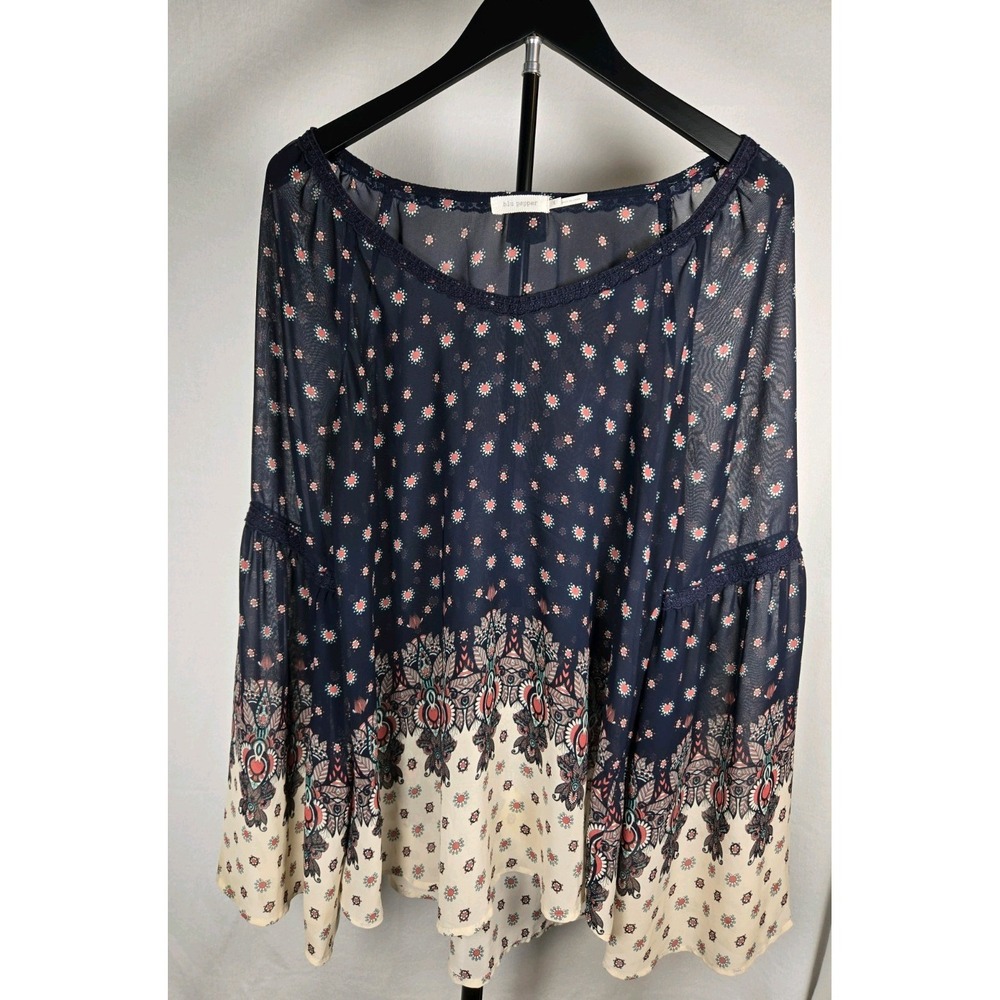 Blu Pepper Women's Boho Floral Peasant Blouse Bell Sleeves Size Large Blue